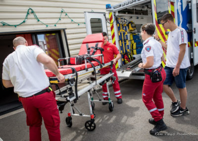 Reportage 20 ans Ambulances de l'Ouest Blain - Portes ouvertes - Rencontre avec des collègues ambulanciers